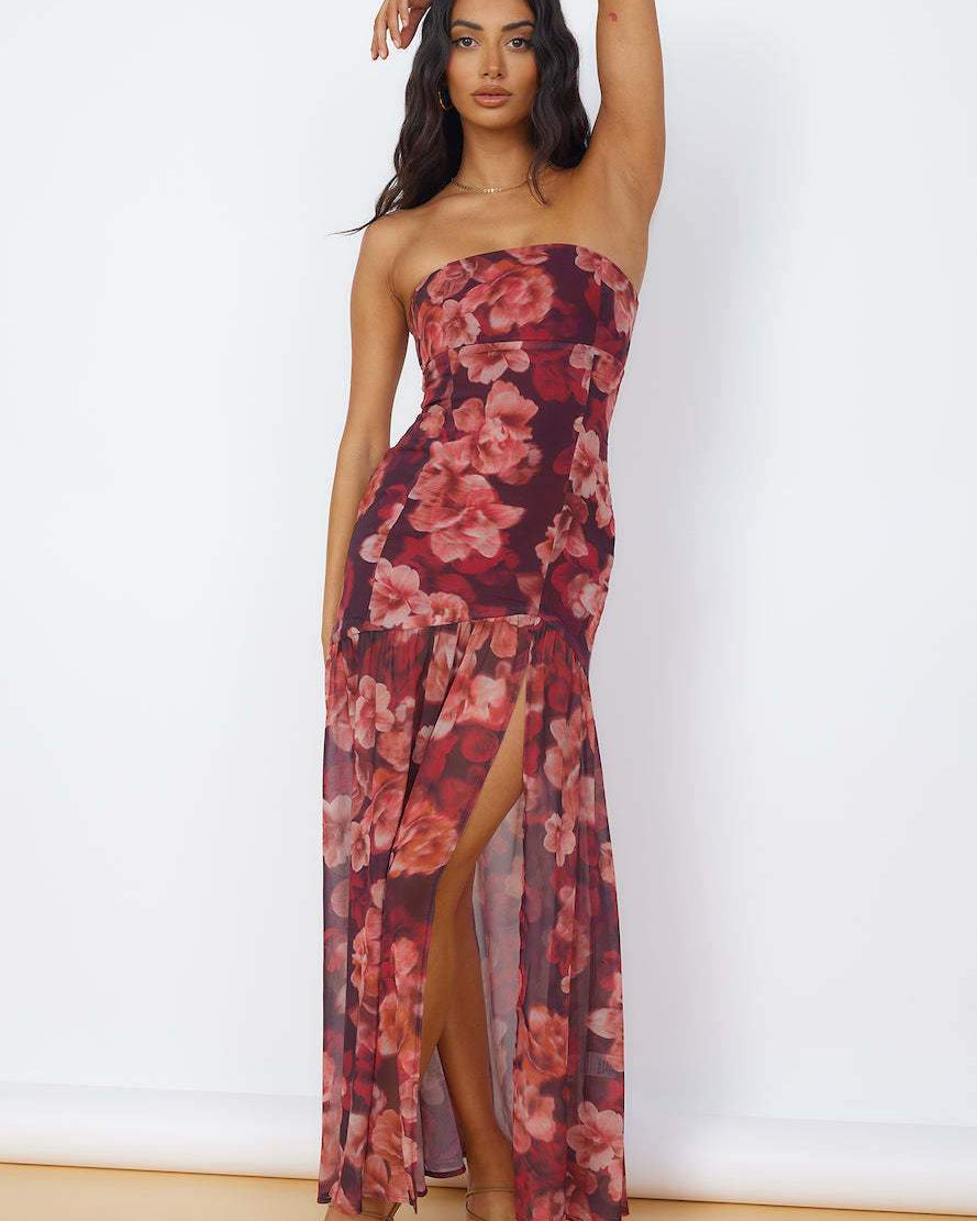 Yetta Baskılı Straplez Yırtmaçlı Uzun Elbise