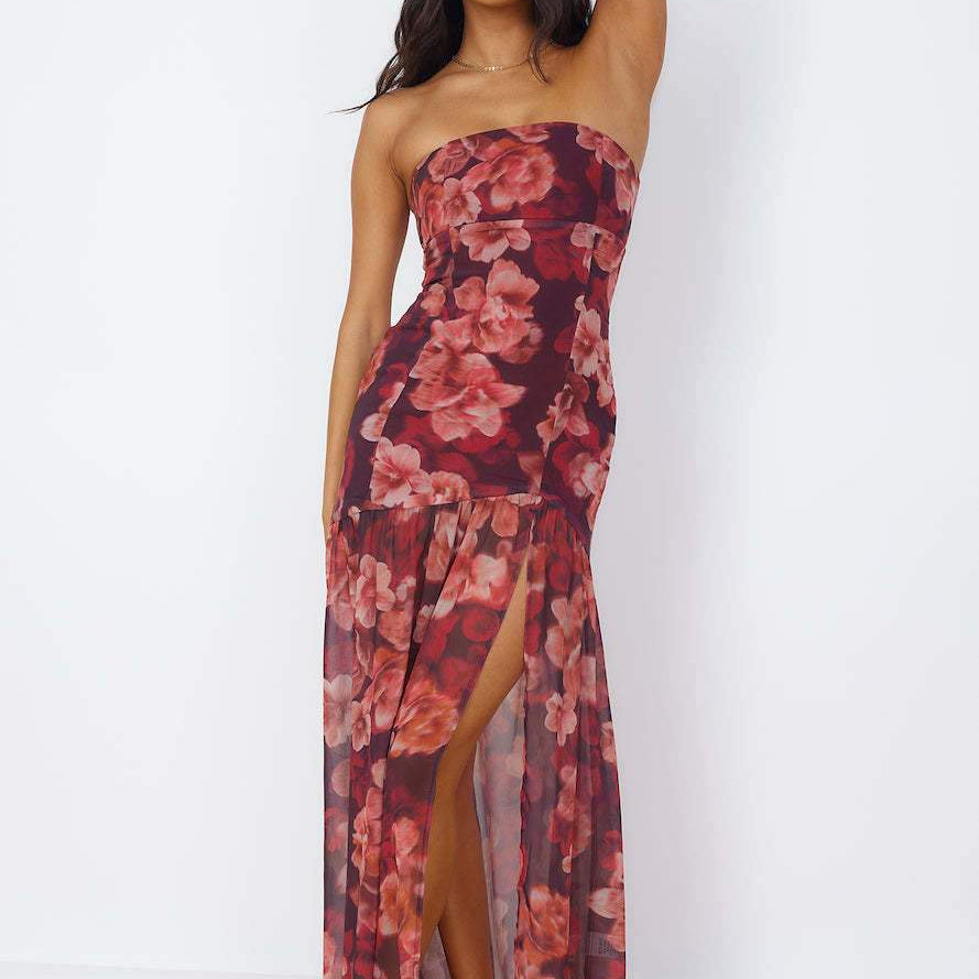 Yetta Baskılı Straplez Yırtmaçlı Uzun Elbise