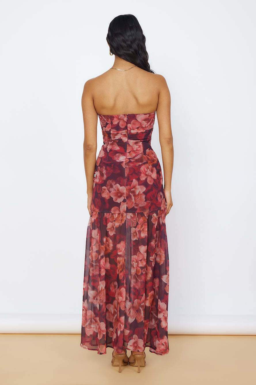 Yetta Baskılı Straplez Yırtmaçlı Uzun Elbise